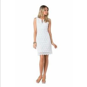 Lilly Pulitzer Daena White truly bumble bee floral lace Shift Dress Size 6